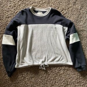 American Eagle sweatshirt